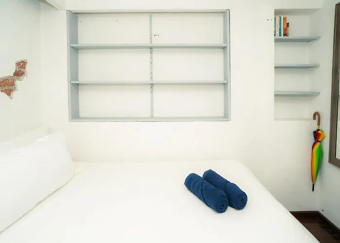 Modern 2br By Iconic Angel De La Independencia